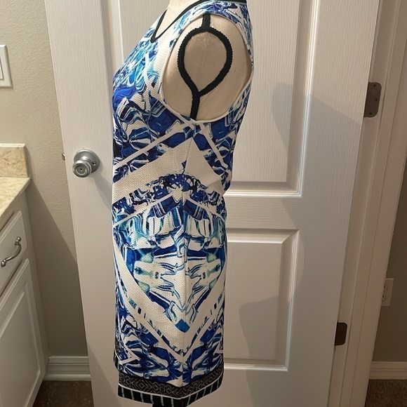 NWOT Peach Puff Abstract Body Con Dress Size Small - Picture 3 of 7